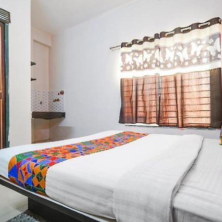 Hotel Royal Palace Indore Ngoại thất bức ảnh