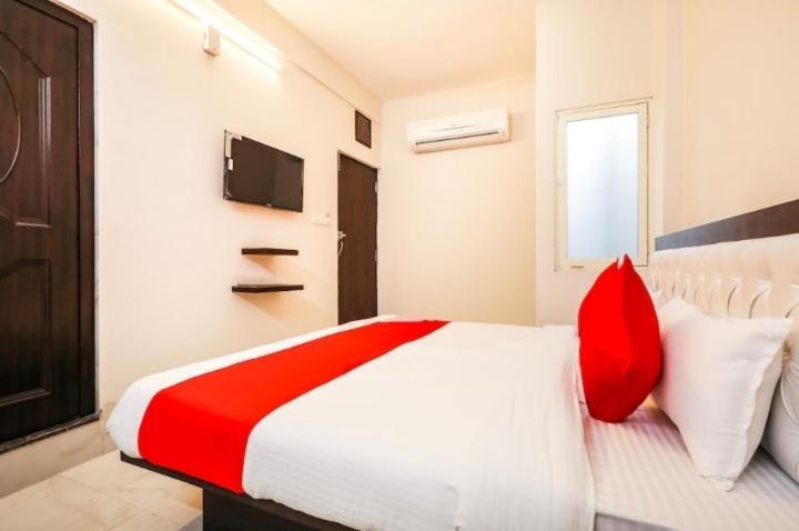 Hotel Royal Palace Indore Ngoại thất bức ảnh