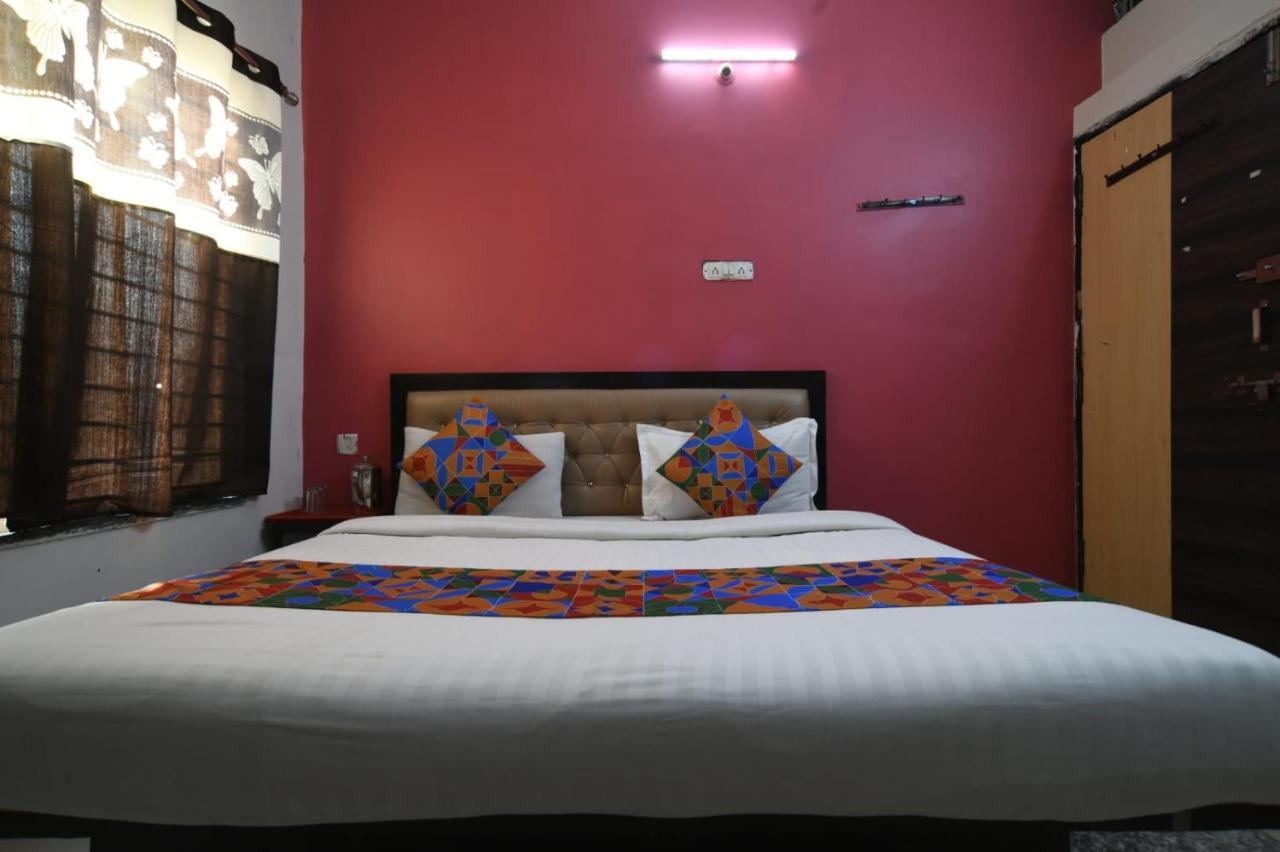 Hotel Royal Palace Indore Phòng bức ảnh